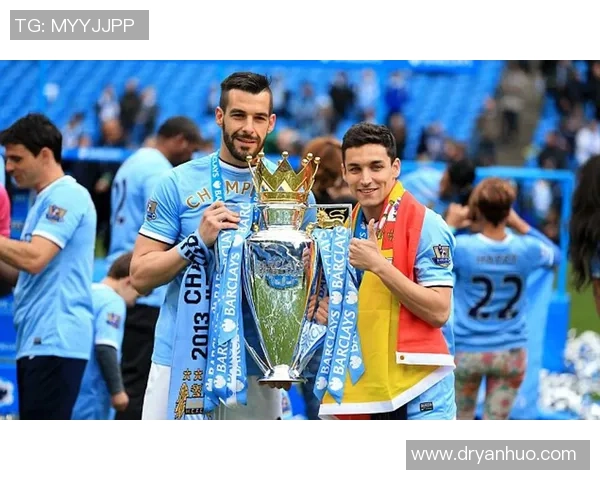 足球明星们热议纳瓦斯的精彩表现与职业生涯成就 足球明星们热议纳瓦斯的精彩表现与职业生涯成就